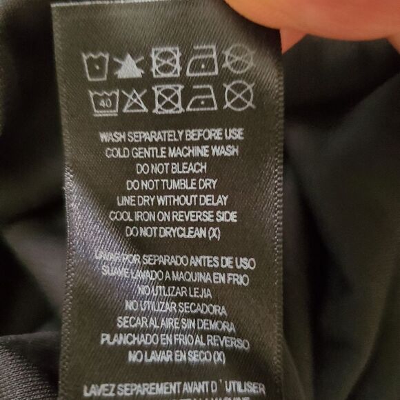 CITY CHIC | Bell Sleeve Tie-Waist Flora Shift Dress -[size 20, Black/Green/Blue] - Picture 13 of 13